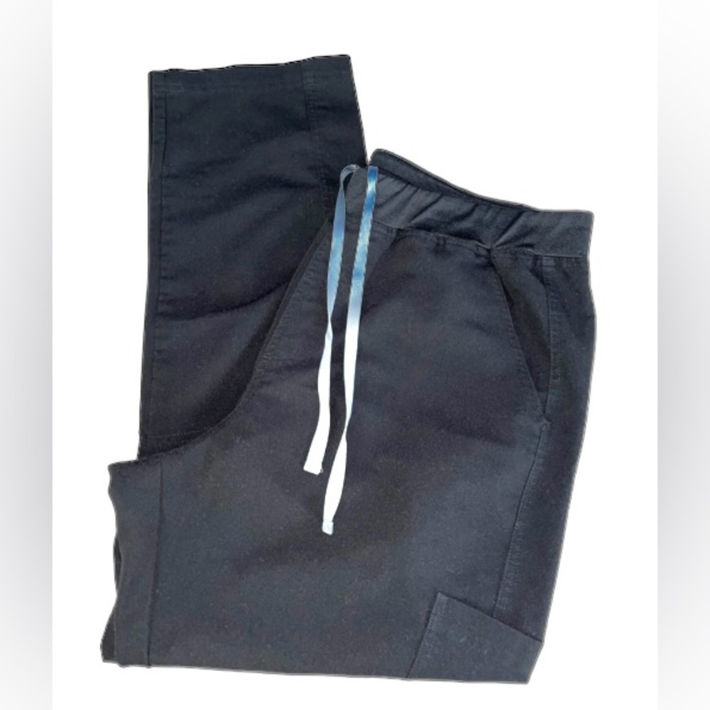 Slim Axim Cargo Scrub Pants